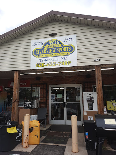 Lyndon's Riverview Sports - Store photo
