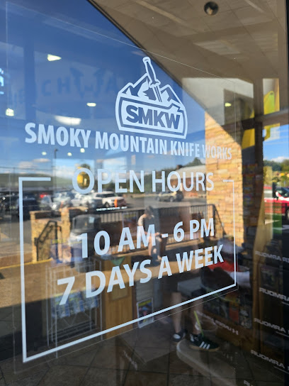 Smoky Mountain Guns and Ammo - Store photo