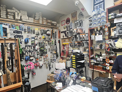 Hunters Essentials Inc. - Store photo