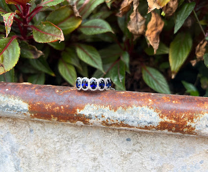 Jays Jewelry and Firearms - Store photo